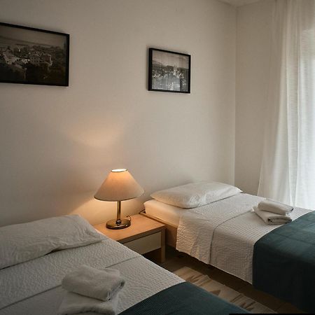 Apartments Matija Kampor Bagian luar foto